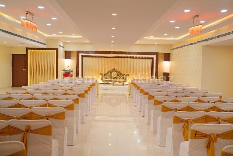 Hotel Tulips Grand Haydarabad Dış mekan fotoğraf